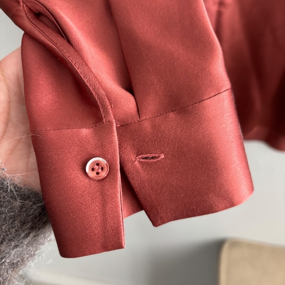 Vince 100% Silk Rust Orange Silk Blouse - Picture 6 of 11